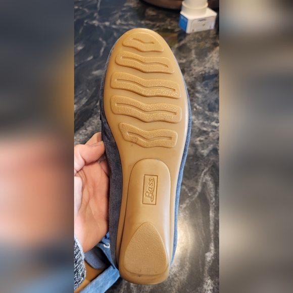 G.H. Bass Co. Bonnie Light Blue Suede Moccasins/Loafers with Tassels, Sz. 7 - Picture 7 of 12